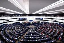 A Patrióták és a szélsőbal is egy-egy bizalmatlansági indítvánnyal készül az Európai Bizottság ellen