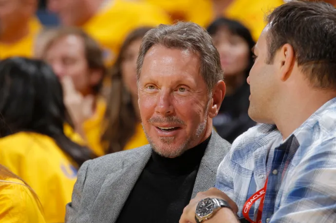 Leelőzte Elon Muskot, már Larry Ellison a világ leggazdagabb embere