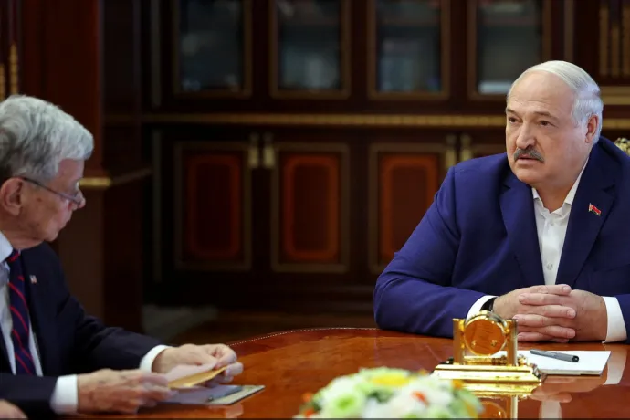 Az USA újranyitná a minszki nagykövetségét, a belarusz légitársaság lekerült a szankciós listáról