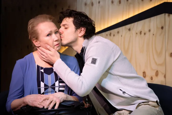 Színházi találkozások és szakmai elismerések a 2025-ös Szemle Pluszon (x)