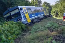 Lázár János reagált a vonatbalesetre: csak egy dologból nem engedünk, az utasbiztonságból