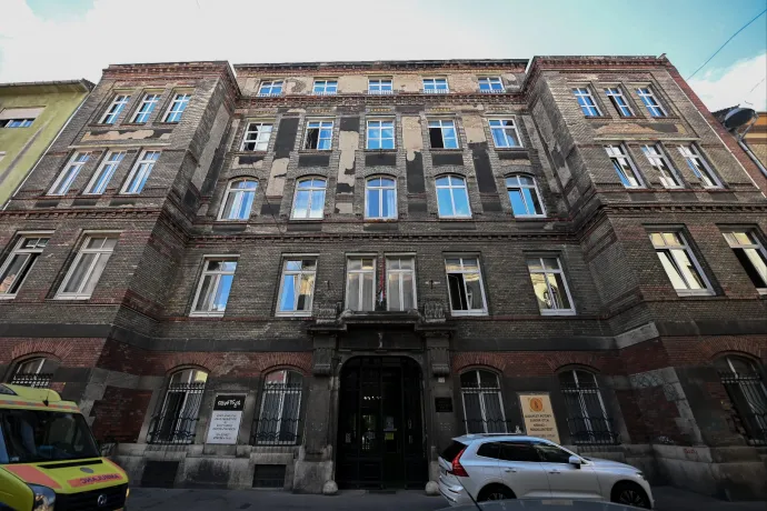 Fix napidíj és alapítványi hozzájárulás – havi 160 ezer forintot is elkérhetnek az egyik állami kórházi osztályon a betegektől