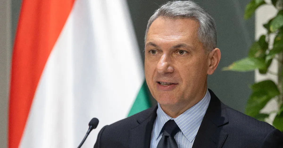 Dubajozó hülyegyerekekről és teljesítmény nélküli politikai celebekről beszélt Lázár a Harcosok táborában