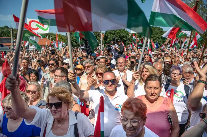 Publicus: 46-37-re vezet a Tisza a biztos szavazó pártválasztóknál