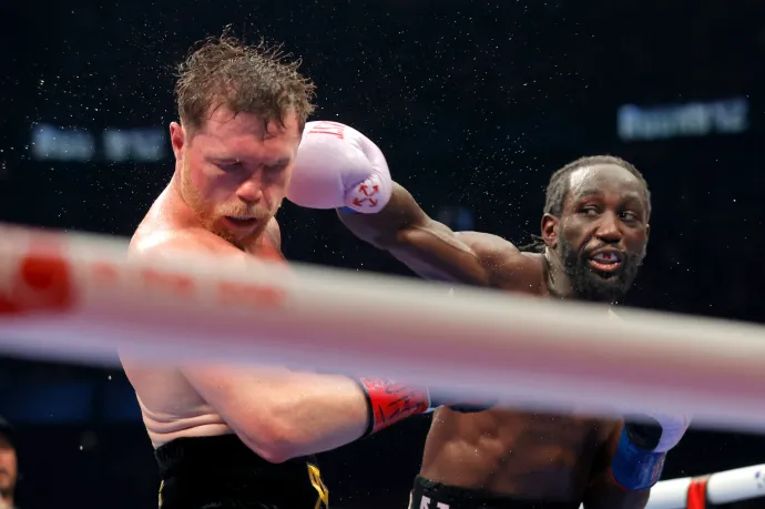 Mestermunkával verte meg Terence Crawford a jóval erősebb Canelo Álvarezt, győzelmével történelmet írt