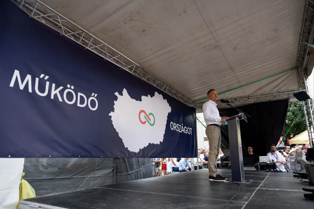Magyar Péter: A választási törvény módosítása az első 50 kérdésben sincs benne a fontosságát tekintve