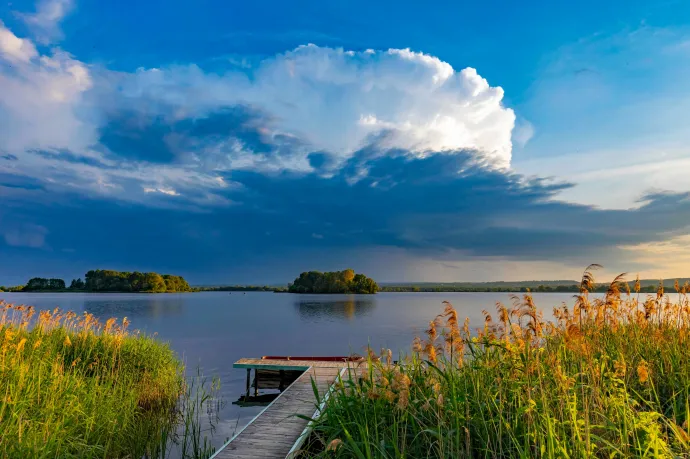 Előbb egy hidegfront, majd indián nyár jön