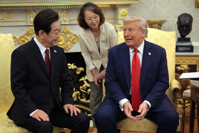 Donald Trump amerikai elnök találkozik I Dzsemjong dél-koreai elnökkel a Fehér Ház Ovális Irodájában, 2025. augusztus 25-én – Fotó: Chip Somodevilla / Getty Images