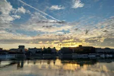 Északról jön a hidegfront, figyelmeztetést adtak ki a zivatarok miatt