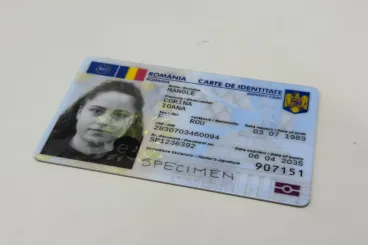 Az új elektronikus személyi több gondot okoz, mint amennyit megold, a lakcímmel van a legnagyobb probléma