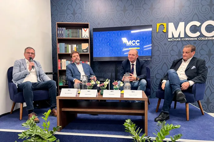 Azt még nem tudták megállapítani, mik a drogok, de szakmai tanácsokat már osztogatnak