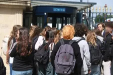 Egyre több romániai gimnazista szorong és panaszkodik kimerültségre vagy túlzott aggodalomra
