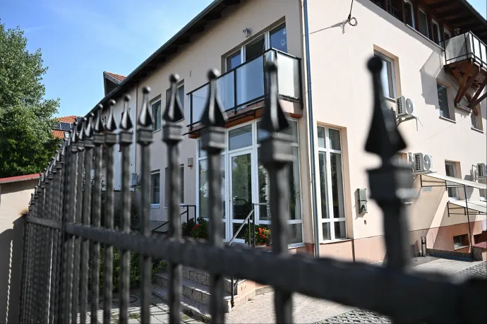 Nevet változtatott a Hezbollah felrobbant csipogóihoz köthető magyar cég tulajdonosa