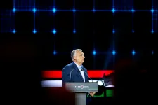 Orbán Viktor újabb posztban ment neki a svéd miniszterelnöknek