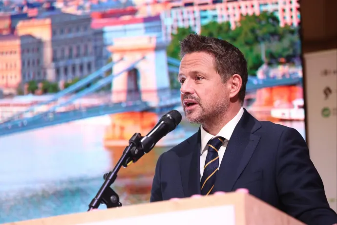 Varsó polgármestere az ellenzék győzelmét várja Magyarországon 2026-ban, de szerinte a neheze utána jön
