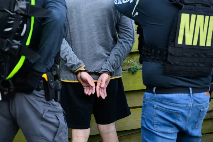 Már egy évtizede is tudhattak rendőrségi berkekben arról, miket művelhet a Szőlő utcai javítóintézet igazgatója