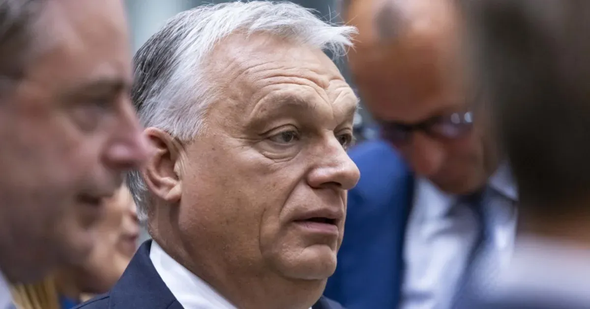 Orbán a frakció előtt arról beszélt, hogy a Fidesz nyerte meg a nyarat, de nem dőlhetnek hátra