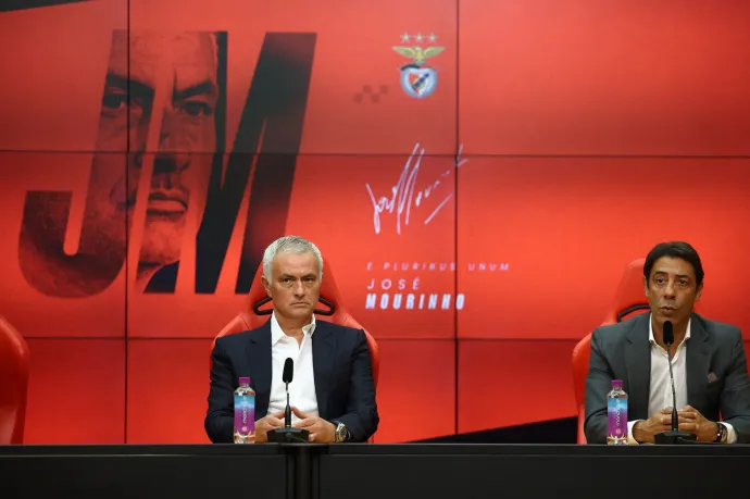 A keddi BL-vereség után kirúgták a Benfica edzőjét, José Mourinho érkezik a helyére