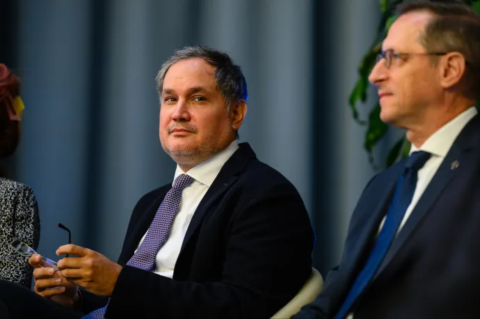 A négy évvel ezelőtti filmet ismétli a gazdaságpolitika, kemény megszorítás lesz a vége