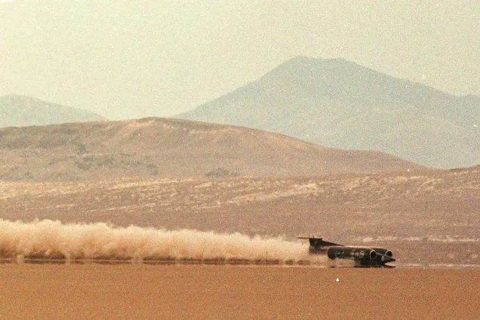 Egyetlen szárazföldi jármű lépte át eddig a hangsebességet, azóta eltelt 28 év, és senkinek sem sikerült újra