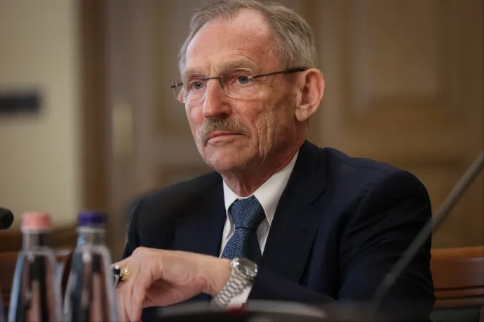 Pintér Sándor egyik embere került Mészáros V-Híd Networkjének élére