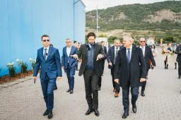 Udvarhelyi cégek kaptak magyar közpénzes támogatást, a külügyminiszter-helyettes is megnézte őket