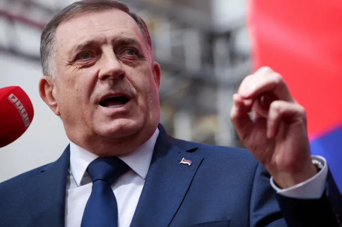 Milorad Dodik hivatalosan is lemondott a boszniai Szerb Köztársaság elnöki jogköreiről