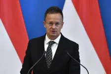 Szijjártó Péter kezdeményezte, hogy az Antifát nyilvánítsák terrorszervezetté az EU-ban