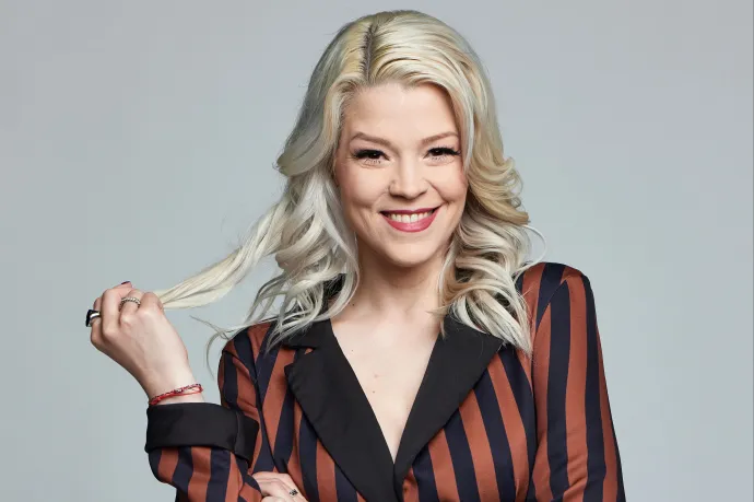 Az Árulók hivatalos fotójával szerepelt Muri Enikő a Digitális Polgári Körök oldalán, az RTL is reagált