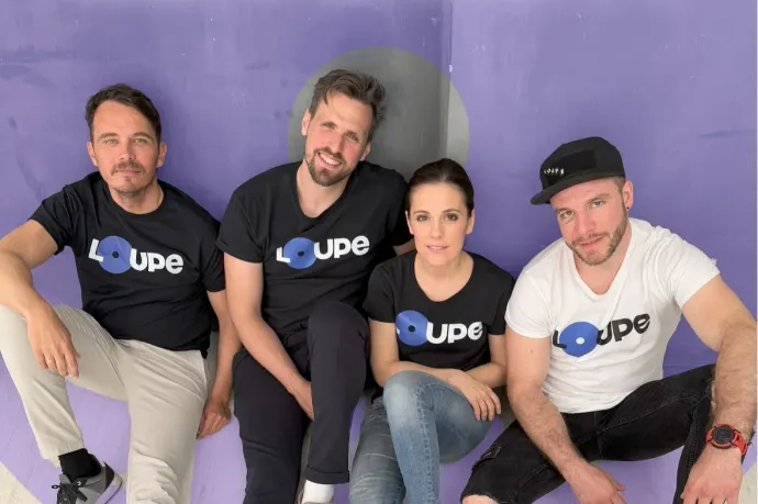 A Magyar Pétert Zelenszkijhez hasonlító plakátok után döntötték el a Loupe tagjai, hogy ezt már nem hagyhatják szó nélkül