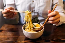 A túl sok ramen növeli a halálozás kockázatát, állítja egy japán tanulmány