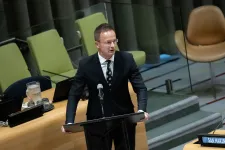 Szijjártó a Guardiannek: Magyarország nem fogja leállítani az orosz olajvásárlást
