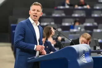 EP committee doesn't recommend lifting Magyar's immunity