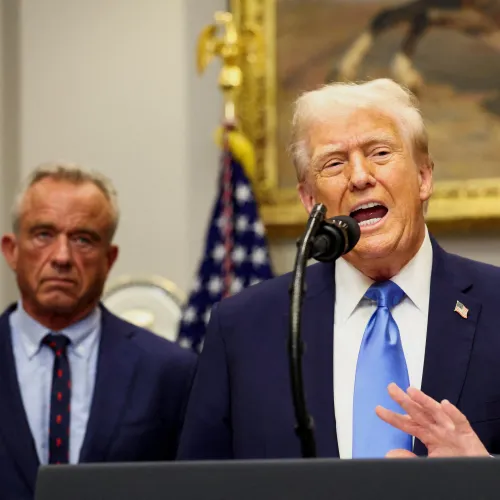 Fact-check: Tényleg autizmust okoz a paracetamol, ahogy Donald Trump állítja?