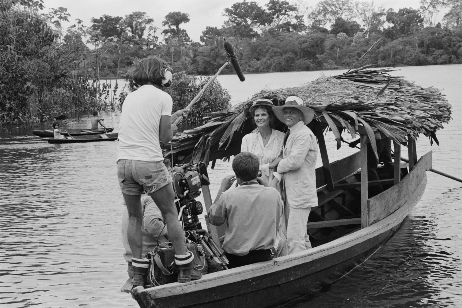 Klaus Kinskivel a Werner Herzog rendezésében készült Fitzcarraldo forgatásán Peruban, 1981-ben – Fotó: Jean-Louis Atlan / Sygma / Getty Images