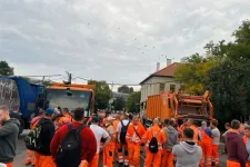 Mohu-vadsztrájk: Leült tárgyalni a cégvezetés a szakszervezetekkel