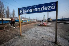 Átment a Fővárosi Közgyűlésen Vitézy és Karácsony közös rákosrendezői tervpályázata