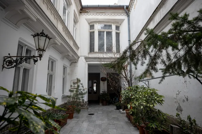 A luxuskategóriában kulcsrakész házakat keresnek a vevők, nem szeretnek felújítani