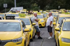 Taxisok: Lesz még idén tüntetés Budapesten, az biztos