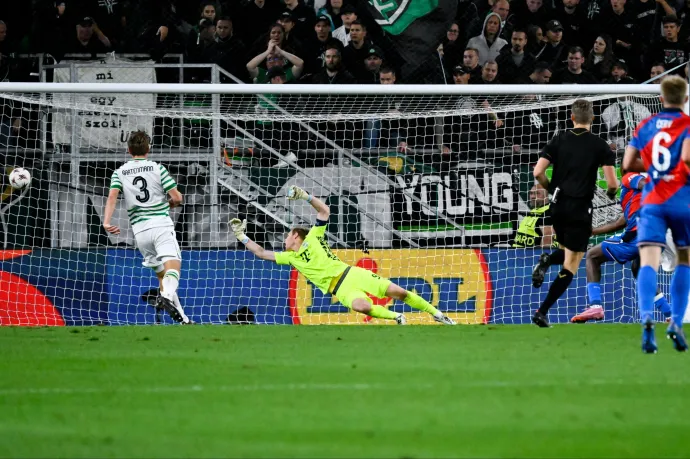 Tíz emberrel mentett pontot a Fradi az El-ben a Plzen ellen