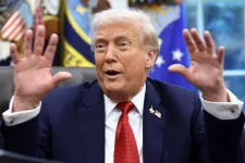 Enyhített Trump, csak 100 százalékos vámot vet ki a külföldi gyógyszerekre