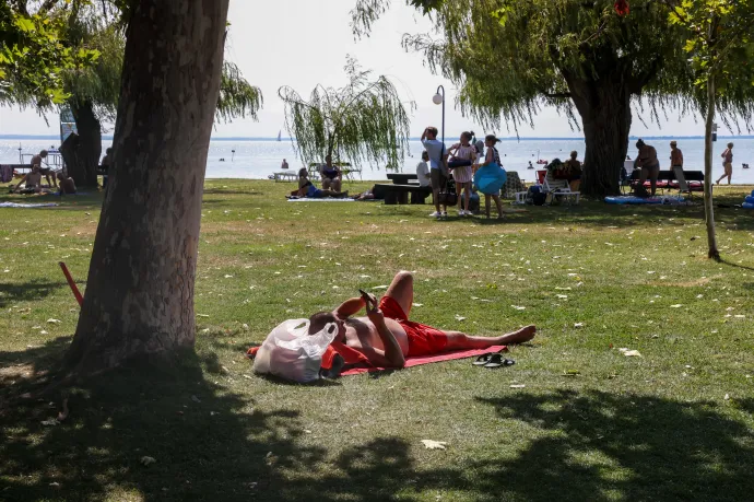 Augusztusban is sok külföldi turista jött Magyarországra, és nem csak Budapestre