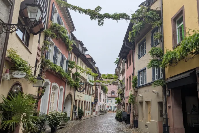 A panorámaút, a Zweribachwasserfälle és Freiburg – Fotó: Tichy Roland