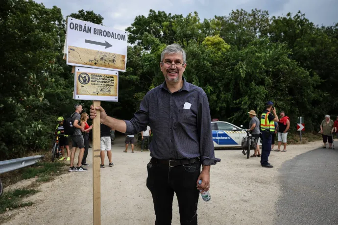 Medián: Hadházy a legnépszerűbb politikus Zuglóban