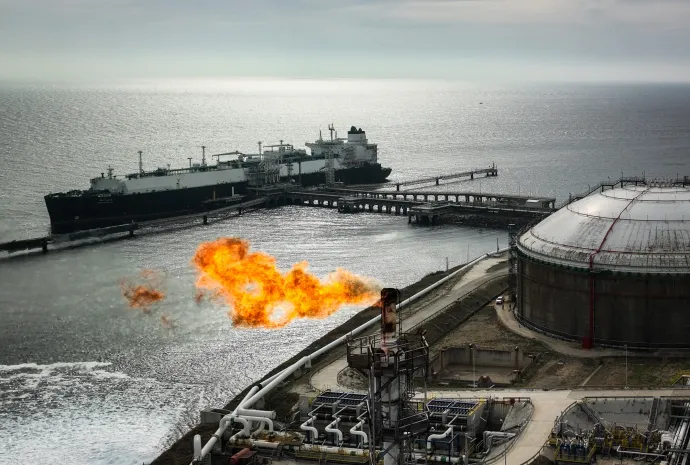 A Marmara Ereglisi LNG-terminál Isztambulban, 2023 októberében – Fotó: Muhammed Enes Yildirim / Anadolu / AFP