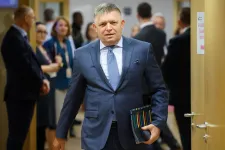 A szlovákok is alkotmányba foglalták, hogy az anya nő, az apa férfi