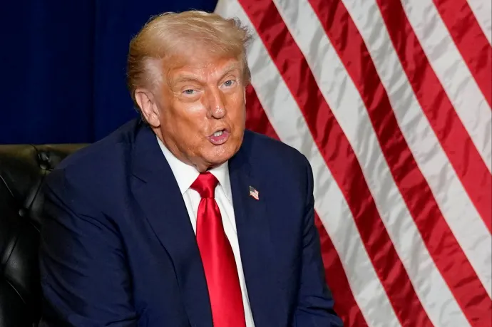 „Szeretünk titeket” – azért hívja össze Trump az amerikai hadsereg magas rangú vezetőit, hogy ezt elmondhassa nekik