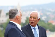 Politico: Vizsgálják, hogy megkerüljék az ukrán EU-csatlakozási tárgyalásokat blokkoló Orbánt