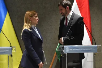 Ungváry Krisztián: Orosz érdekek magyar színekben