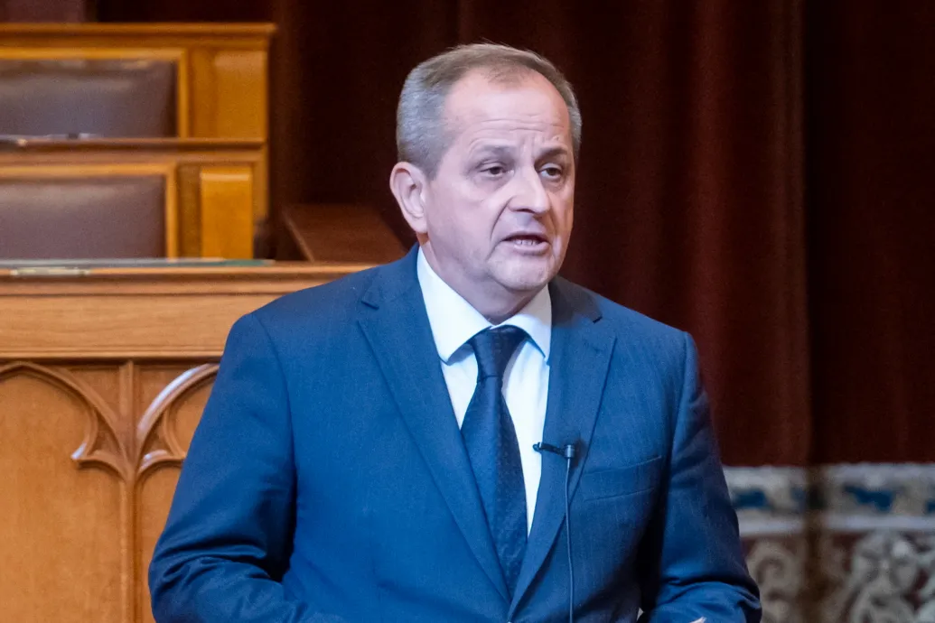Budai Gyula szerint nyomoz a rendőrség Hadházy és a ferences szerzetes összetűzése miatt